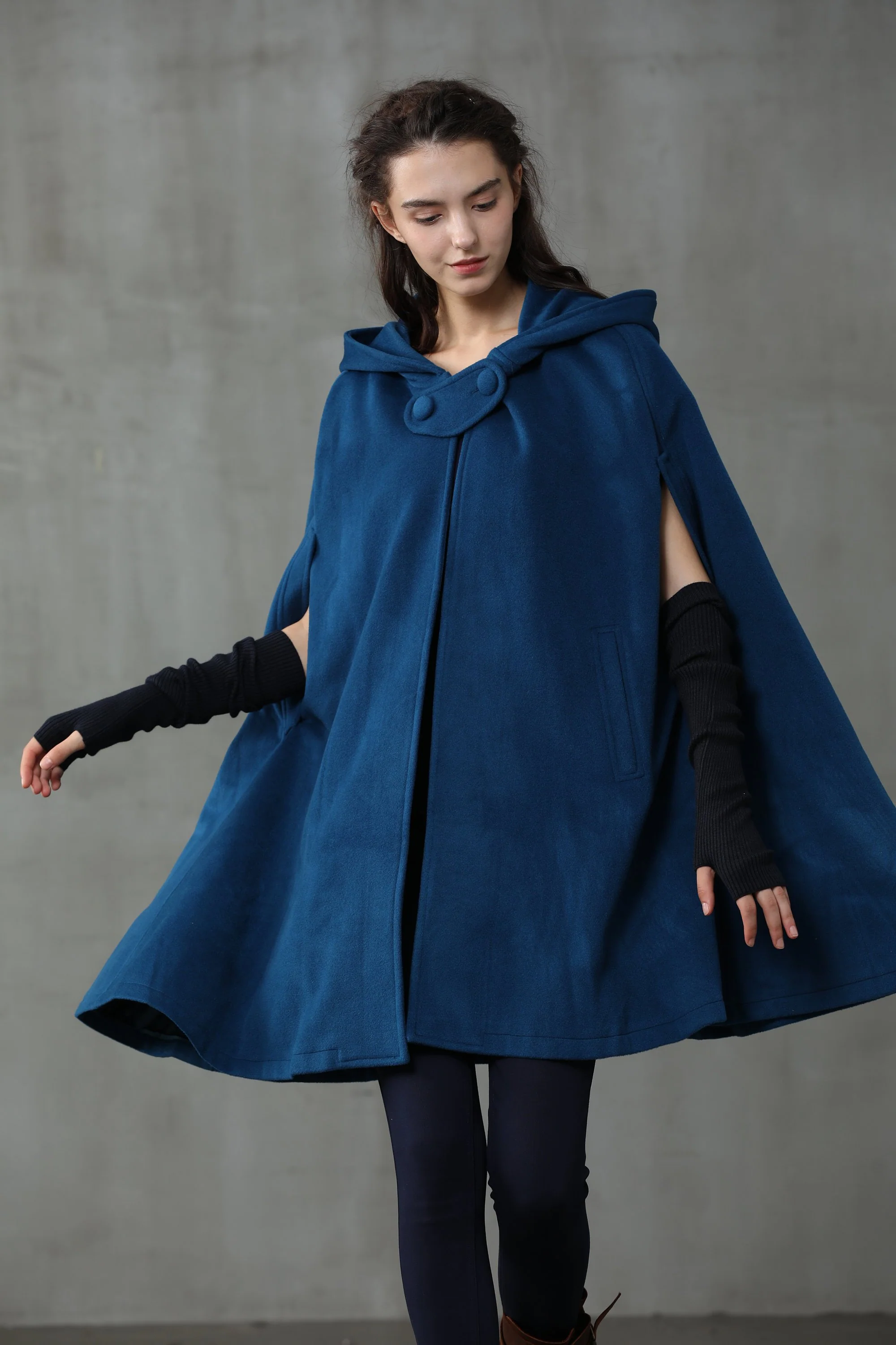 Chrismas Capsule | Wool Cape - Image 13