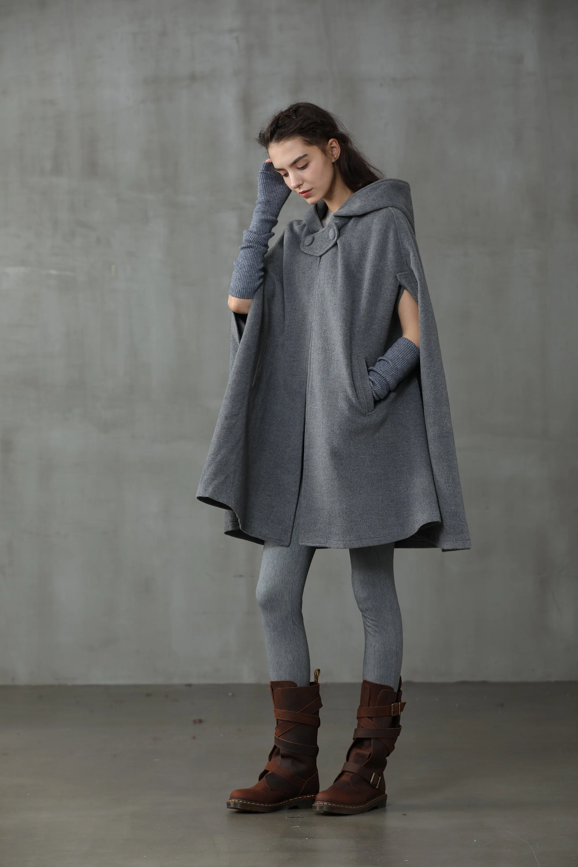 Chrismas Capsule | Wool Cape - Image 6