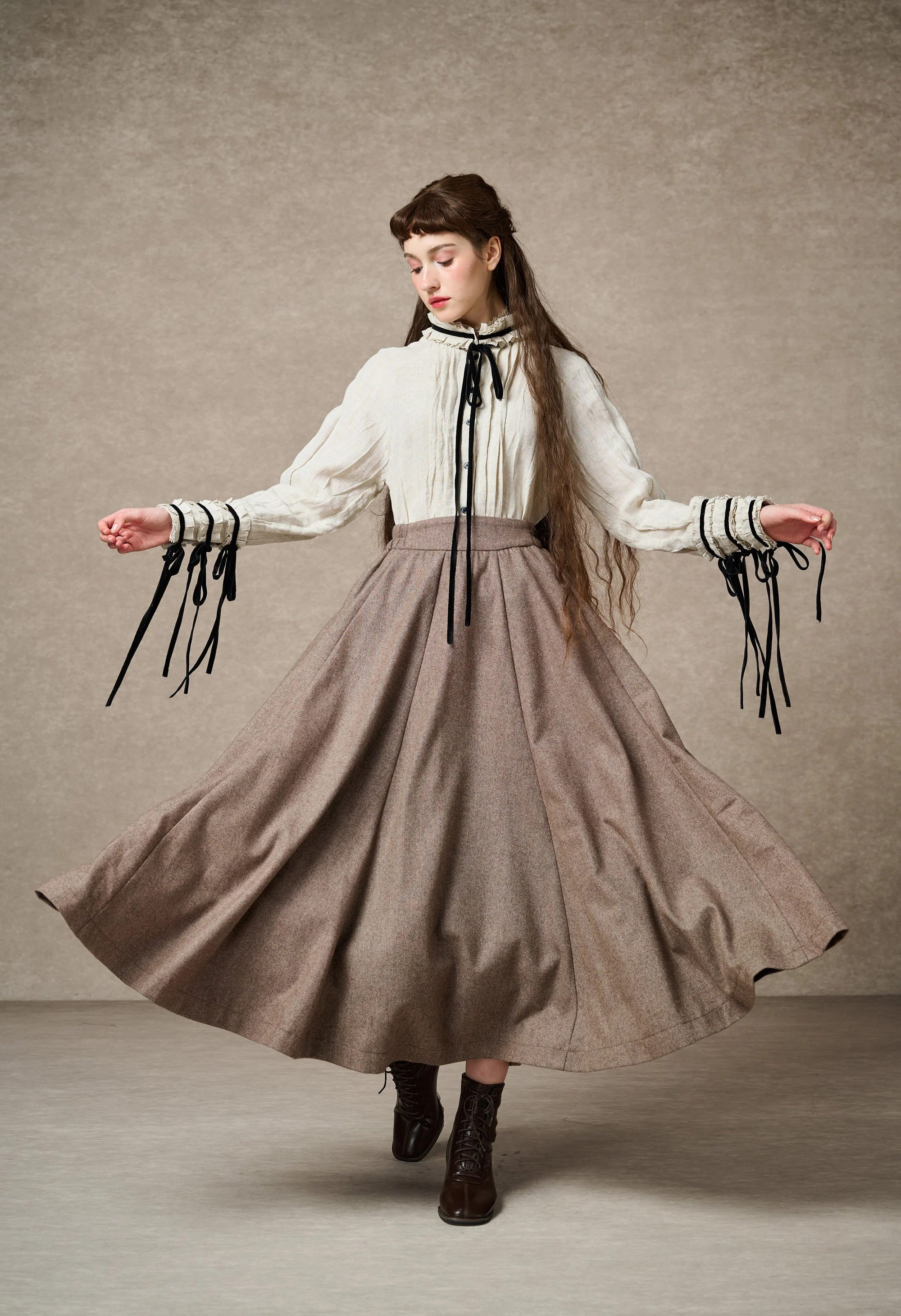 The Soft Lawn 12 | Midi Wool Skirt - Image 16