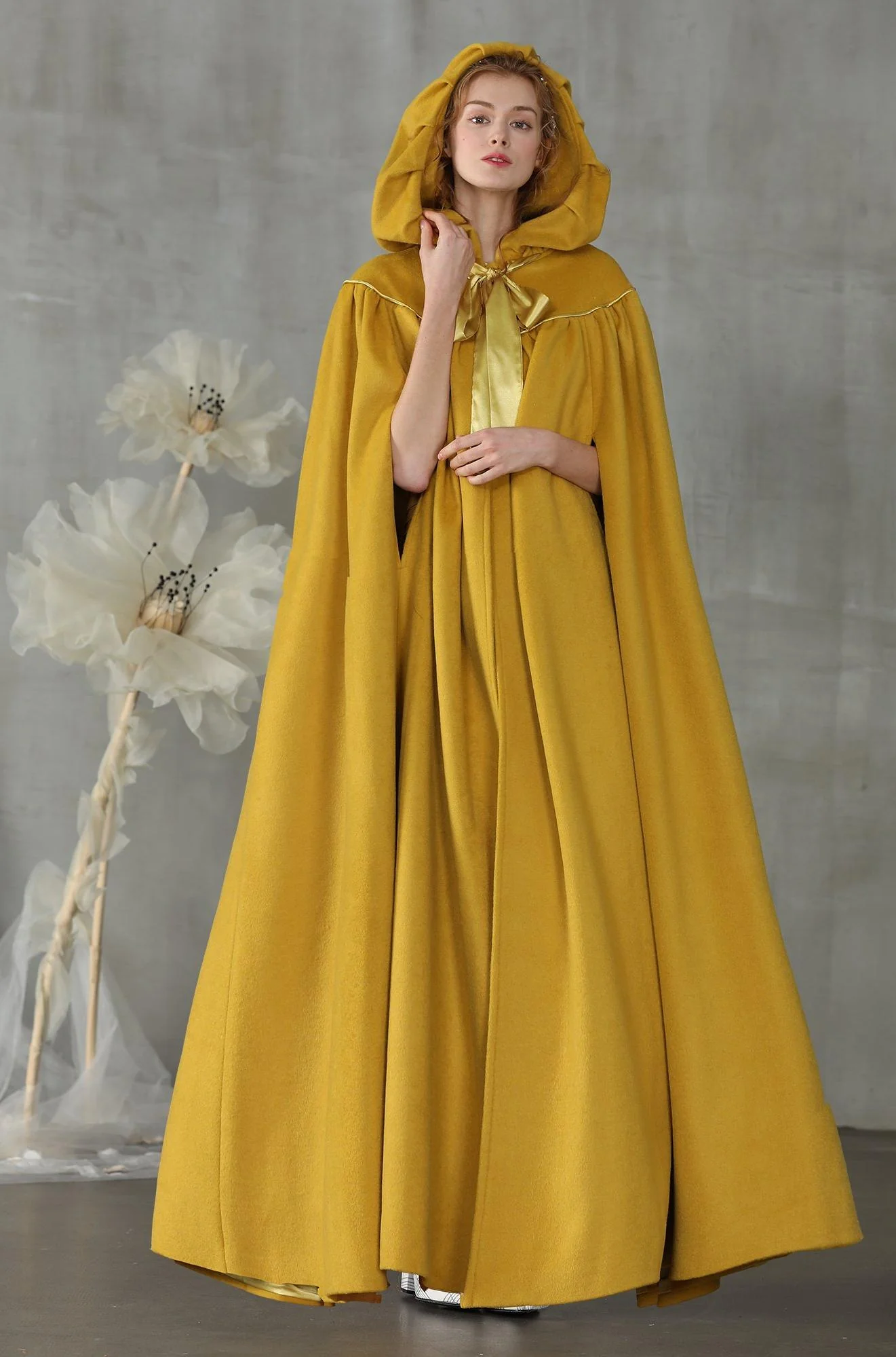 Perfumer 33 | hooded wool cloak - Image 24