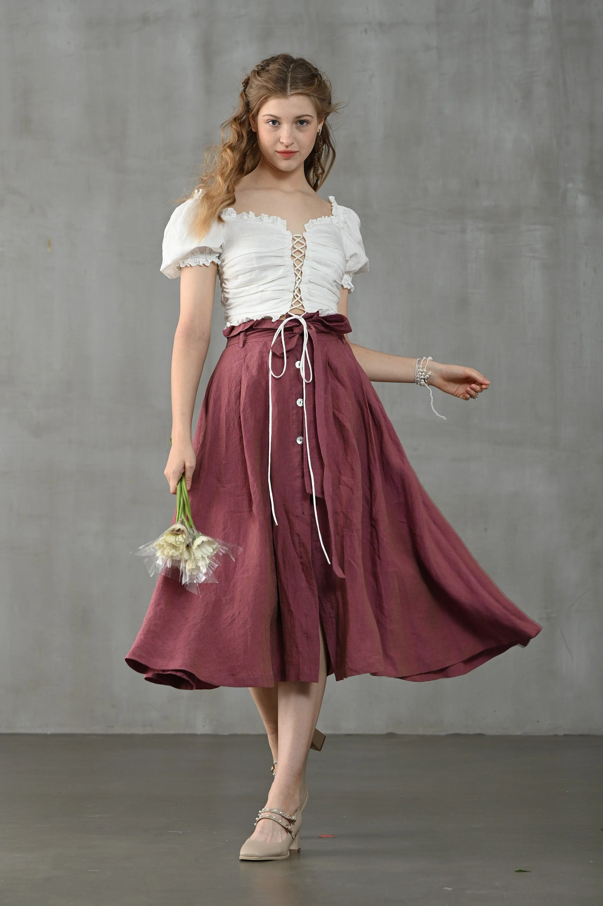 Jasmine 31 | lace-up white linen blouse - Image 2