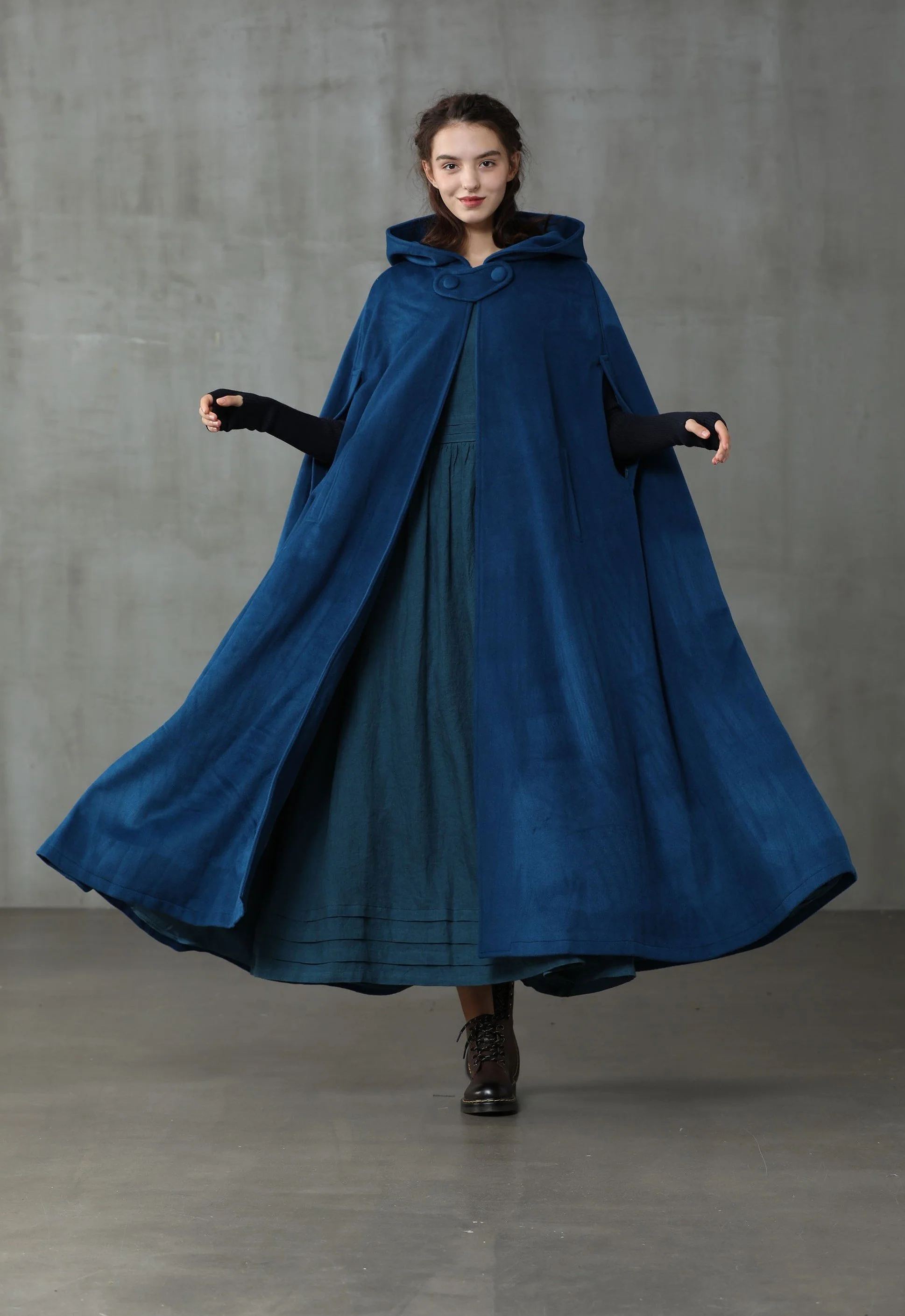 Outlander 2020 | 100% Wool Cloak Coat - Image 9