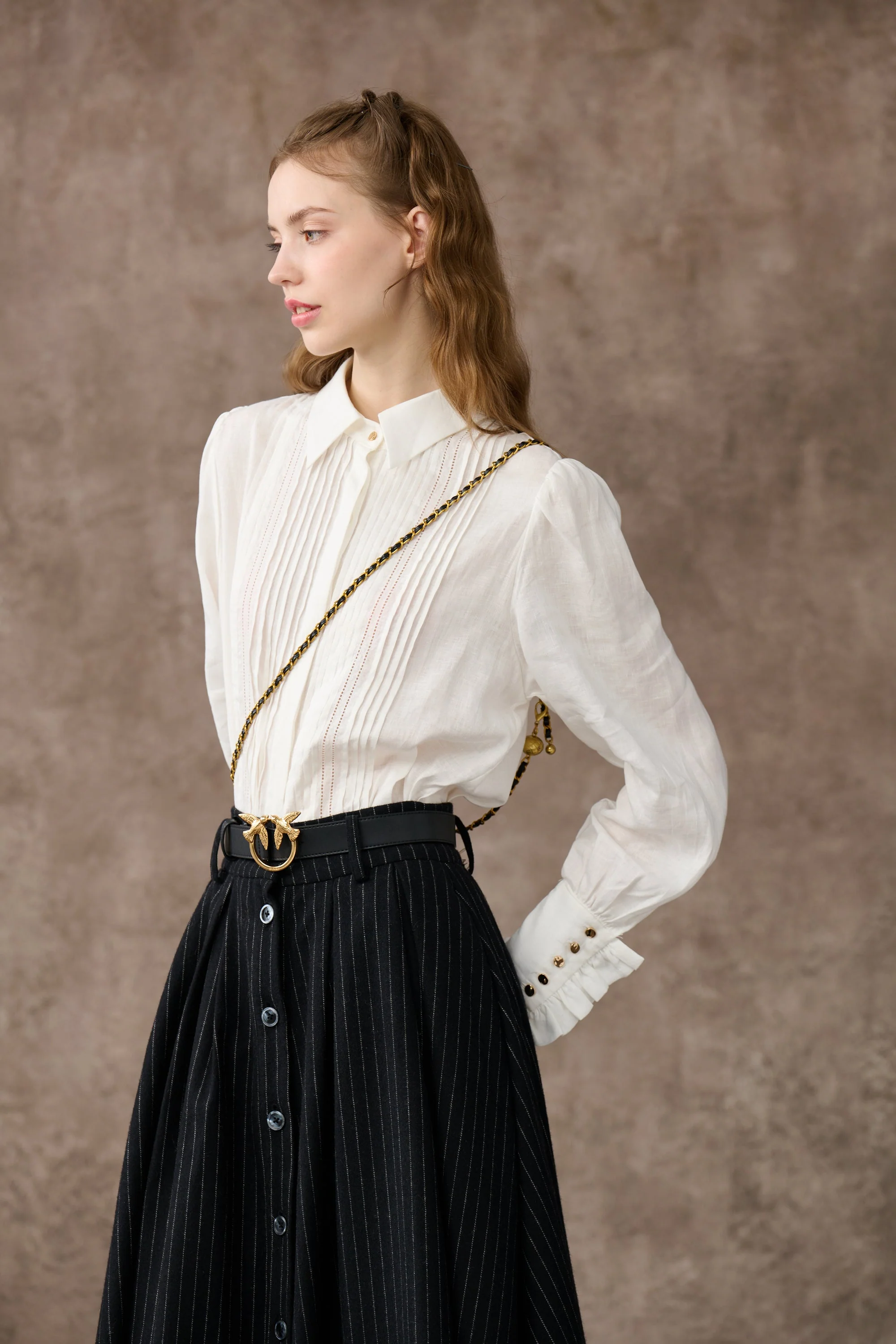 Santal 3 | Striped Wool Skirt in black - Image 3