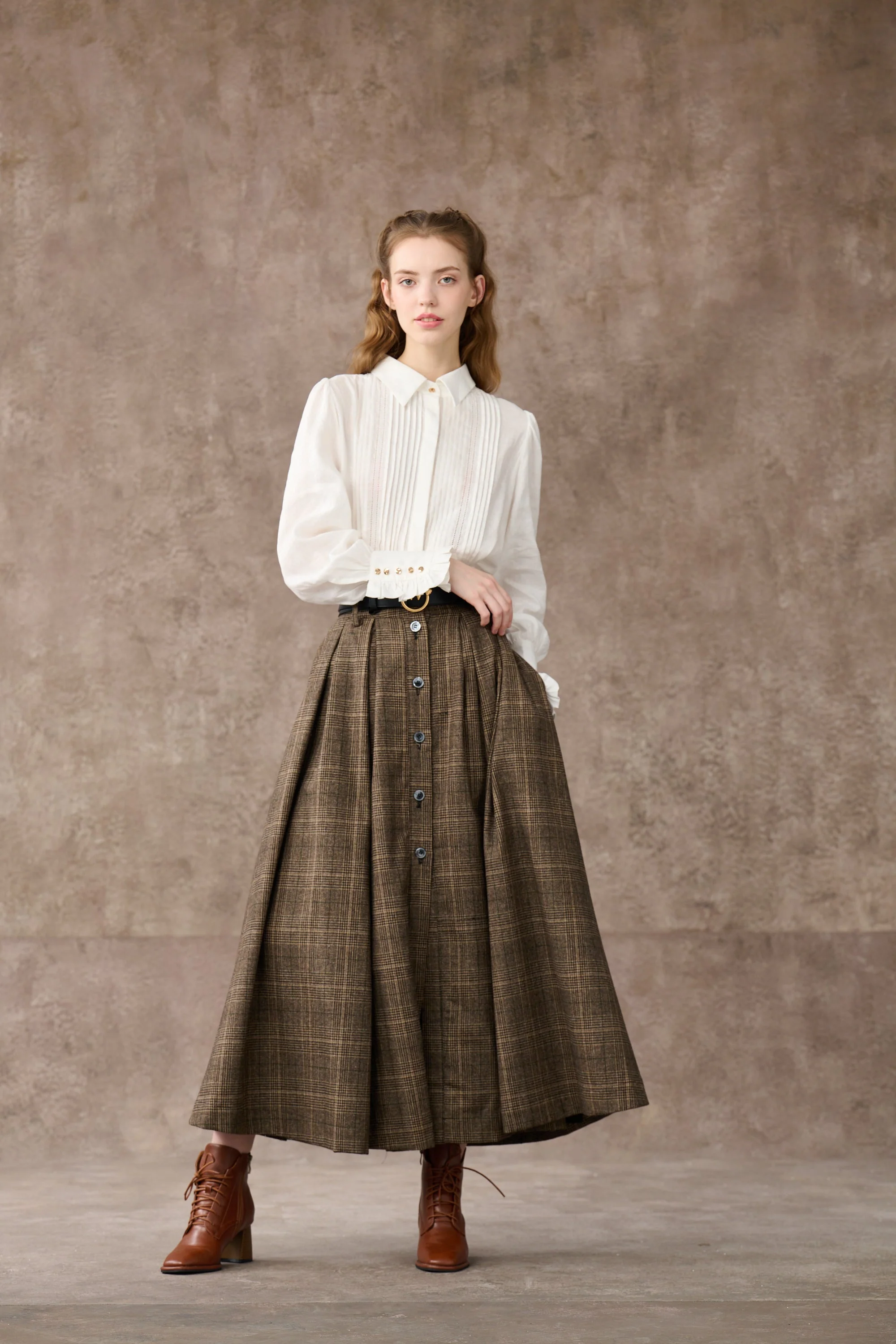 Santal 3 | Retro Plaid Midi Wool Skirt - Image 7