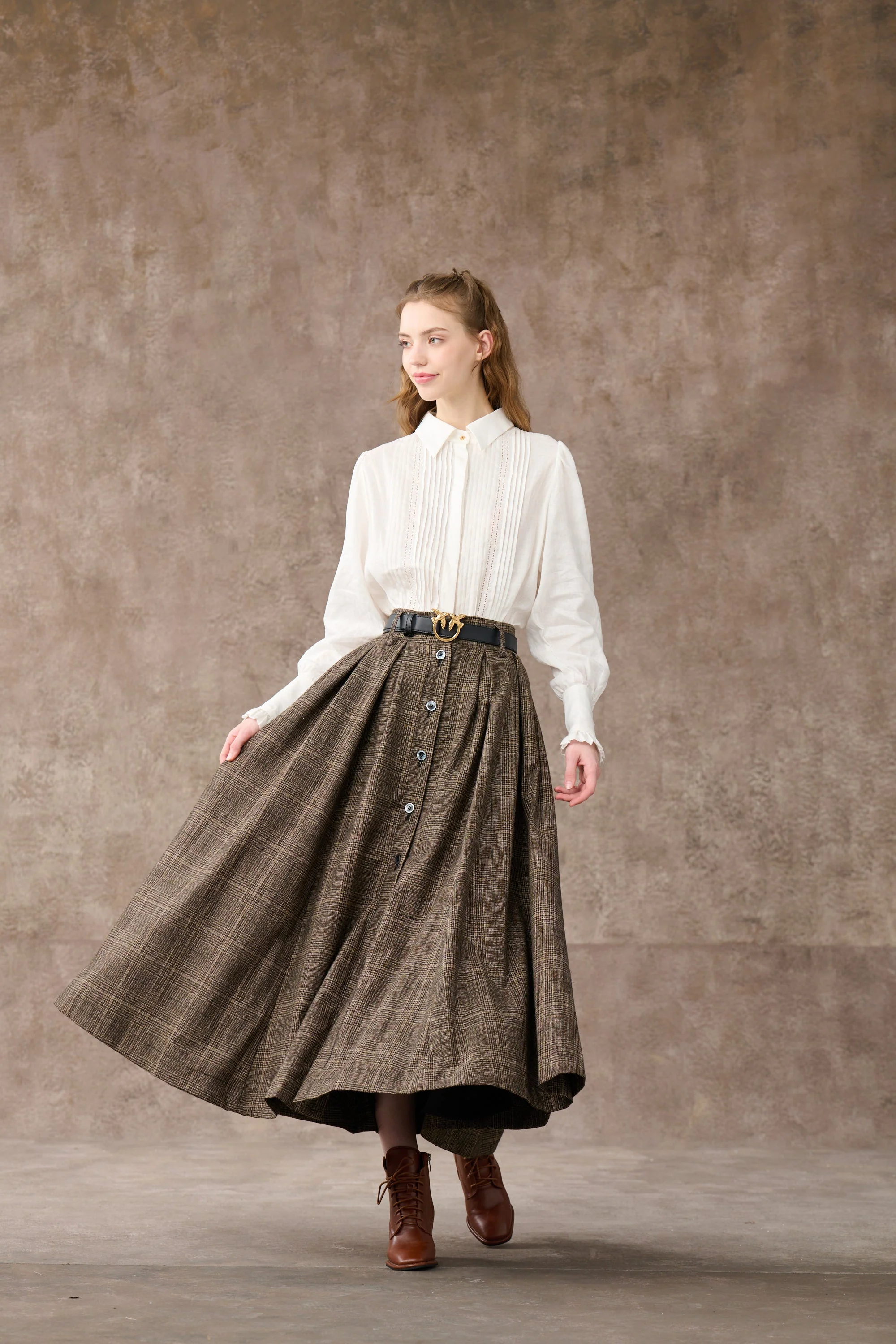Santal 3 | Retro Plaid Midi Wool Skirt - Image 9