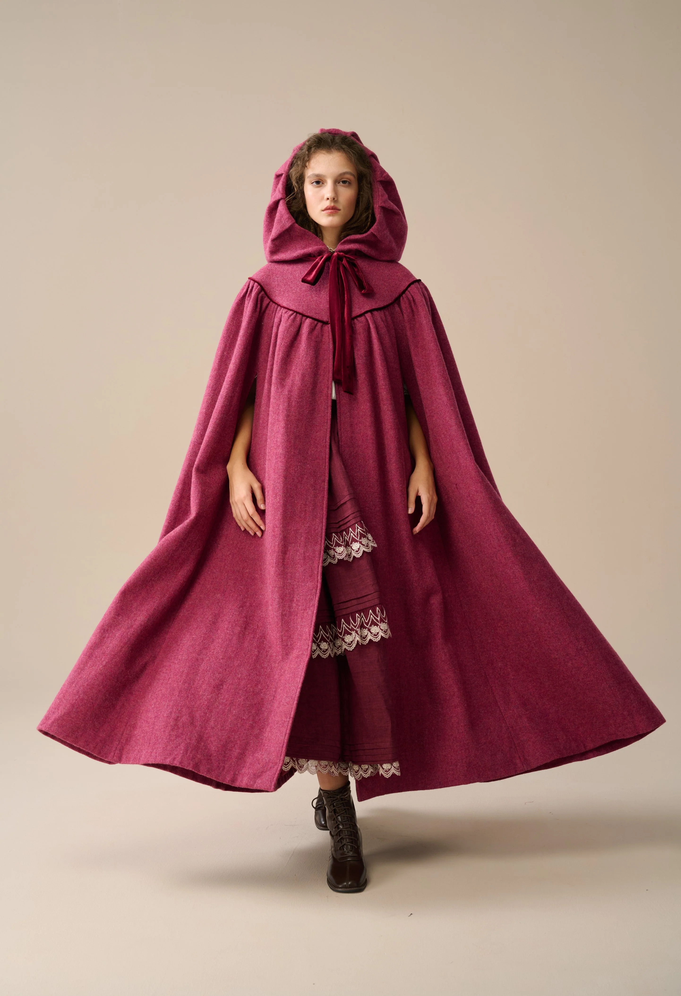 Perfumer 33 | hooded wool cloak - Image 20